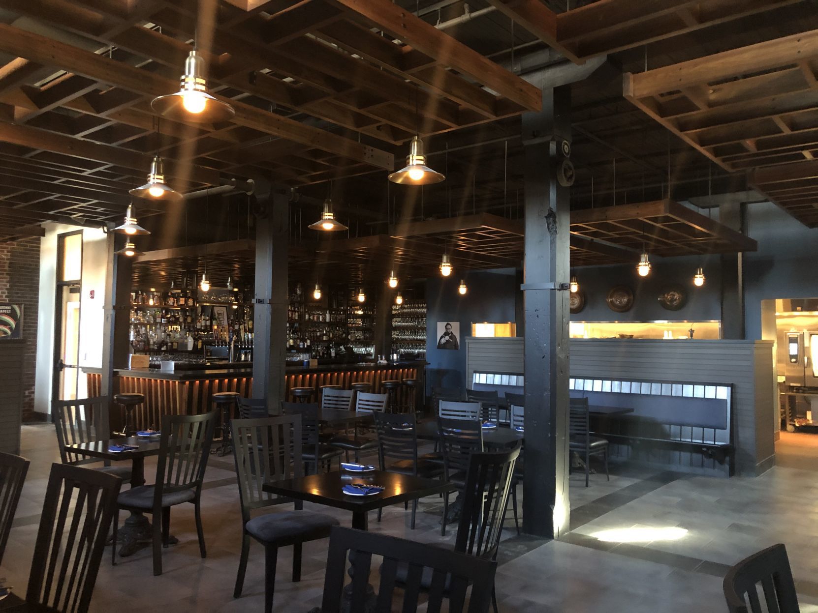NOSH Scratch Kitchen - Interior
